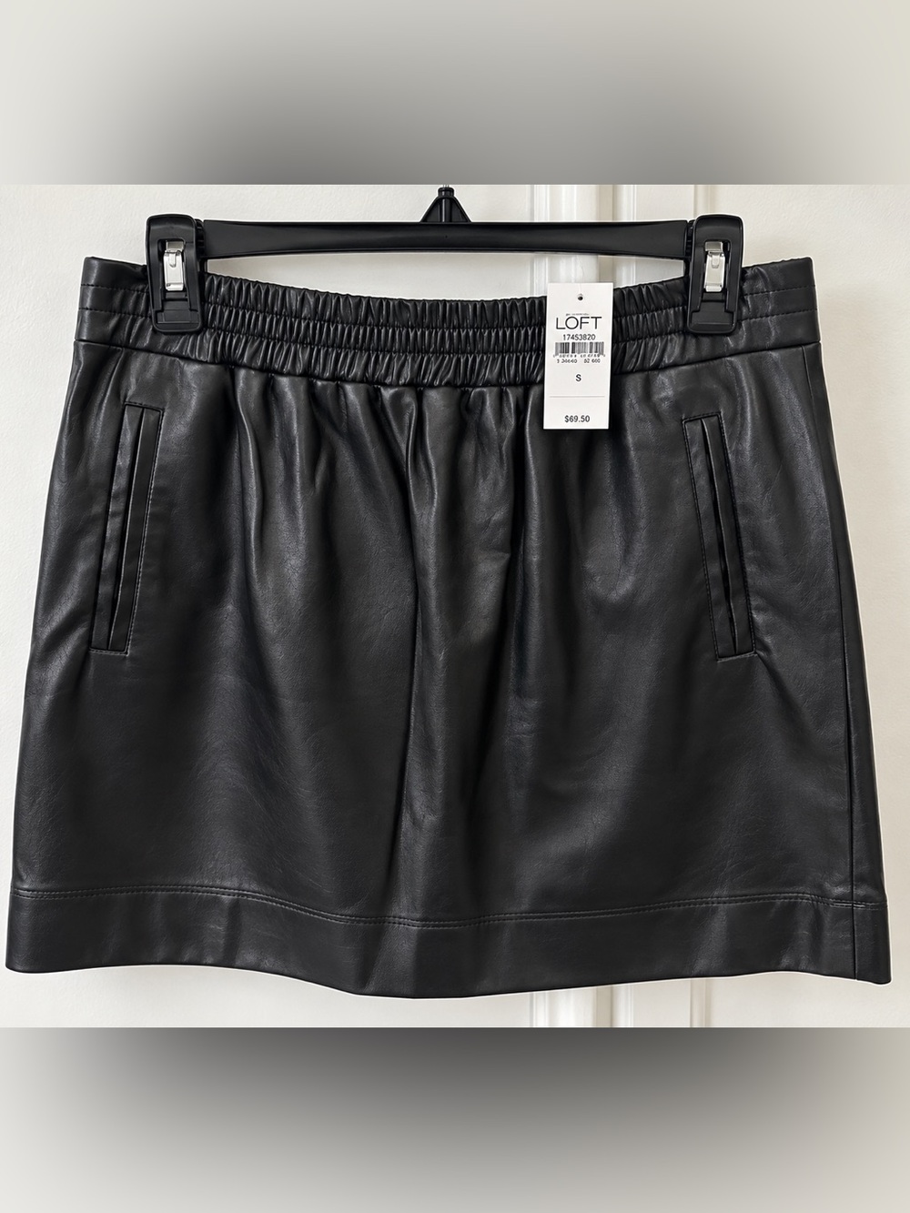 Loft mini skirt